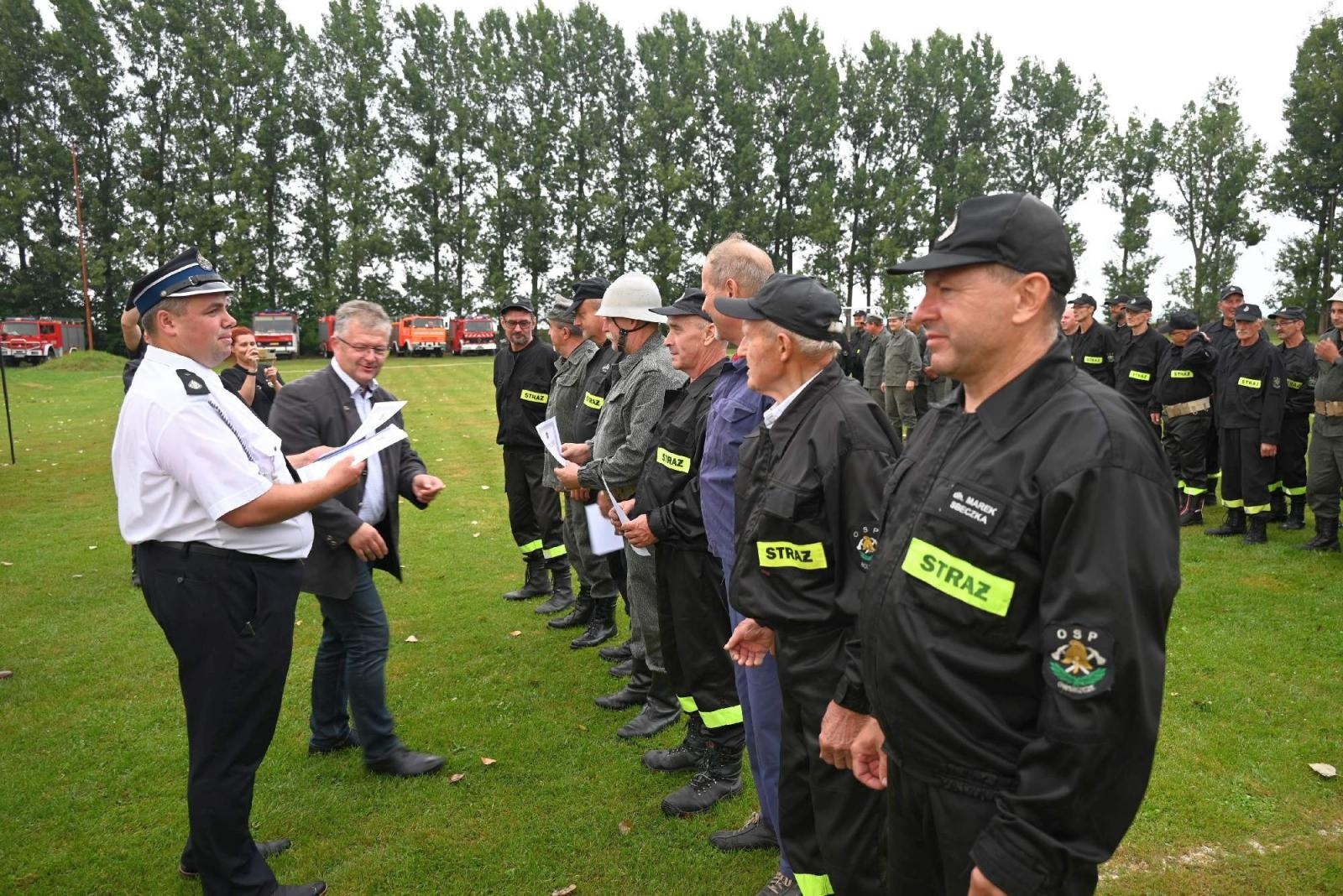 Zdjęcie w galerii na portalu naszraciborz.pl: Druhowie seniorzy z gminy Krzyżanowice wciąż sprawni w akcji wiadomości z regionu