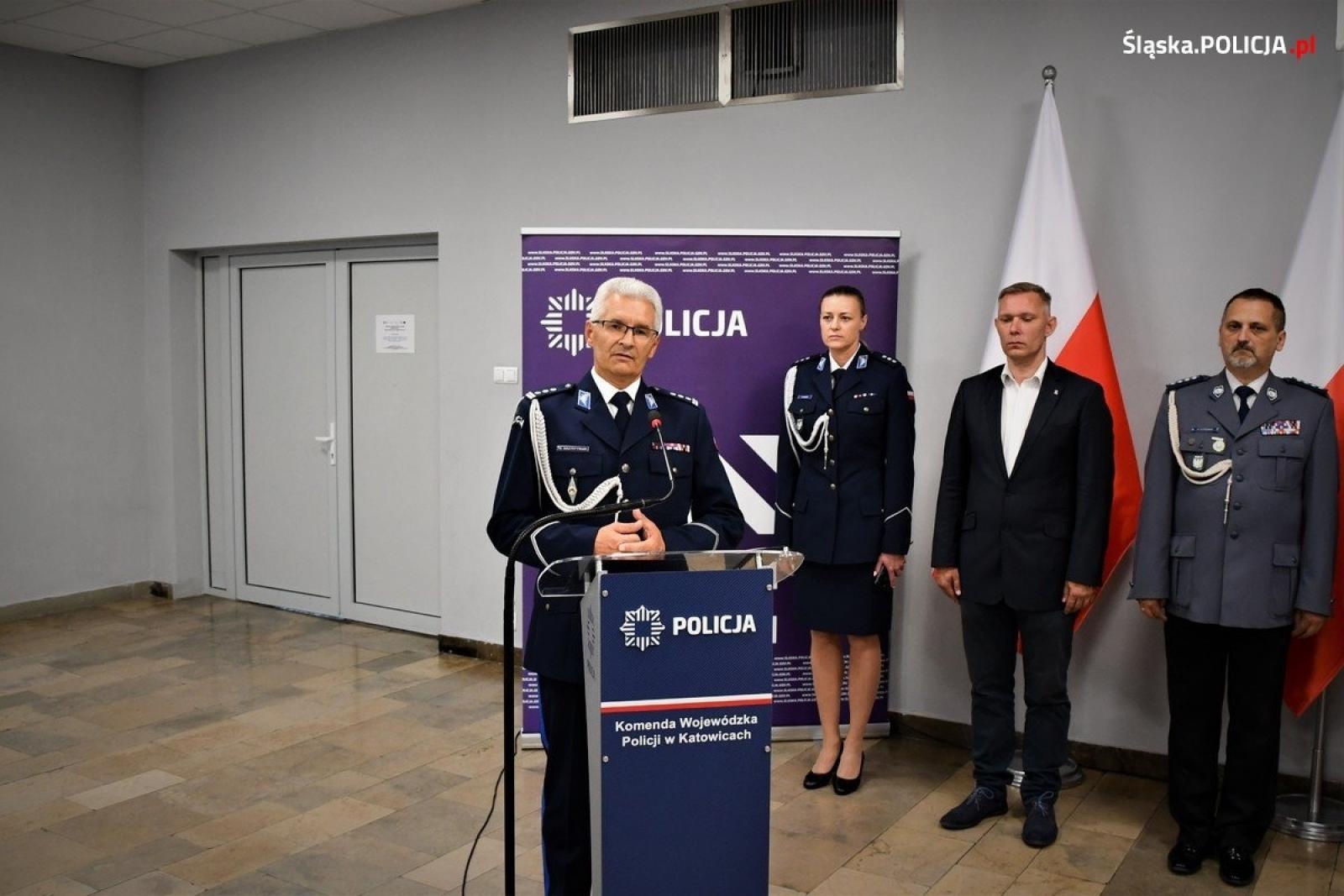 Zdjęcie w galerii na portalu naszraciborz.pl: Nowi policjanci dla śląskich garnizonów, w tym Raciborza wiadomości z regionu