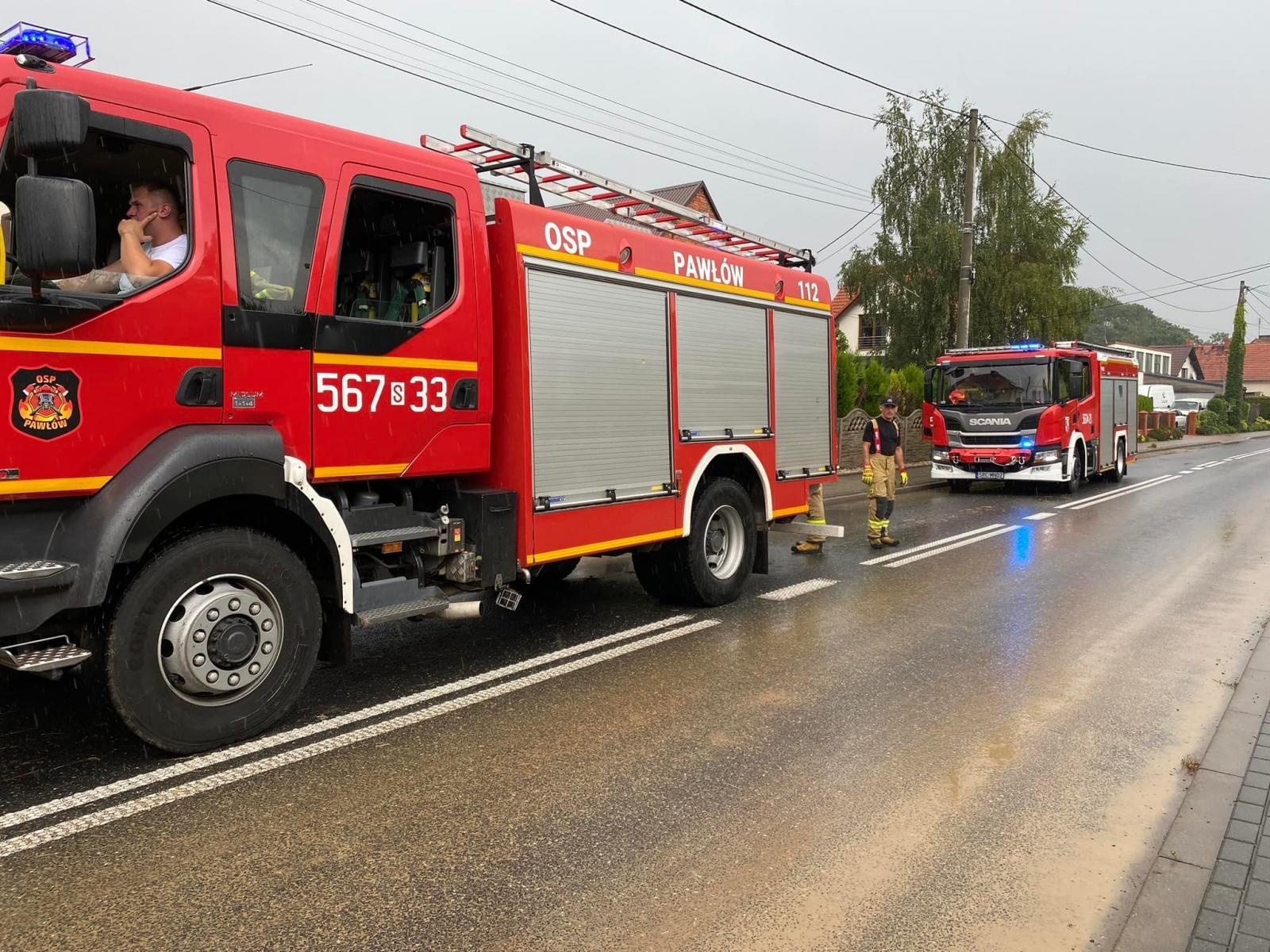 Zdjęcie w galerii na portalu naszraciborz.pl: Masy błota po ulewach w Raciborzu i Pawłowie wiadomości z regionu