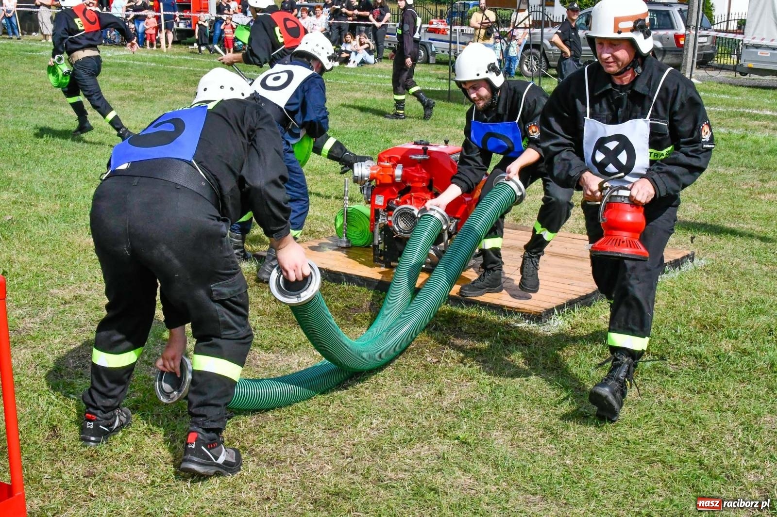 Zdjęcie w galerii na portalu naszraciborz.pl: Strażackie święto w Siedliskach. Kozi na tronie [FOTO i WIDEO] wiadomości z regionu