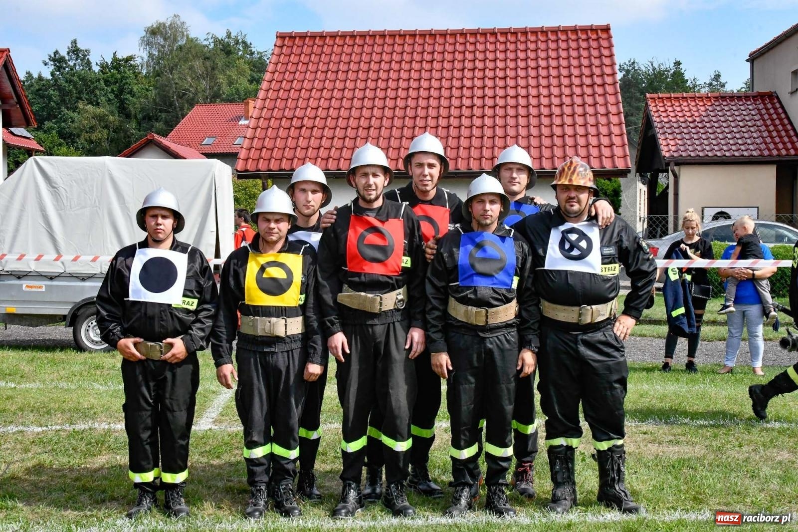 Zdjęcie w galerii na portalu naszraciborz.pl: Strażackie święto w Siedliskach. Kozi na tronie [FOTO i WIDEO] wiadomości z regionu