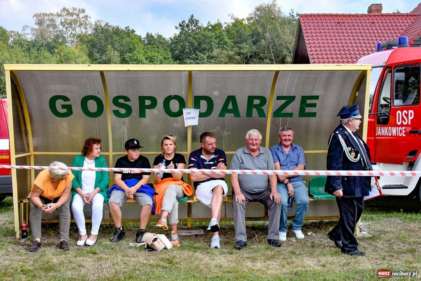 Zdjęcie w galerii na portalu naszraciborz.pl: Strażackie święto w Siedliskach. Kozi na tronie [FOTO i WIDEO] wiadomości z regionu