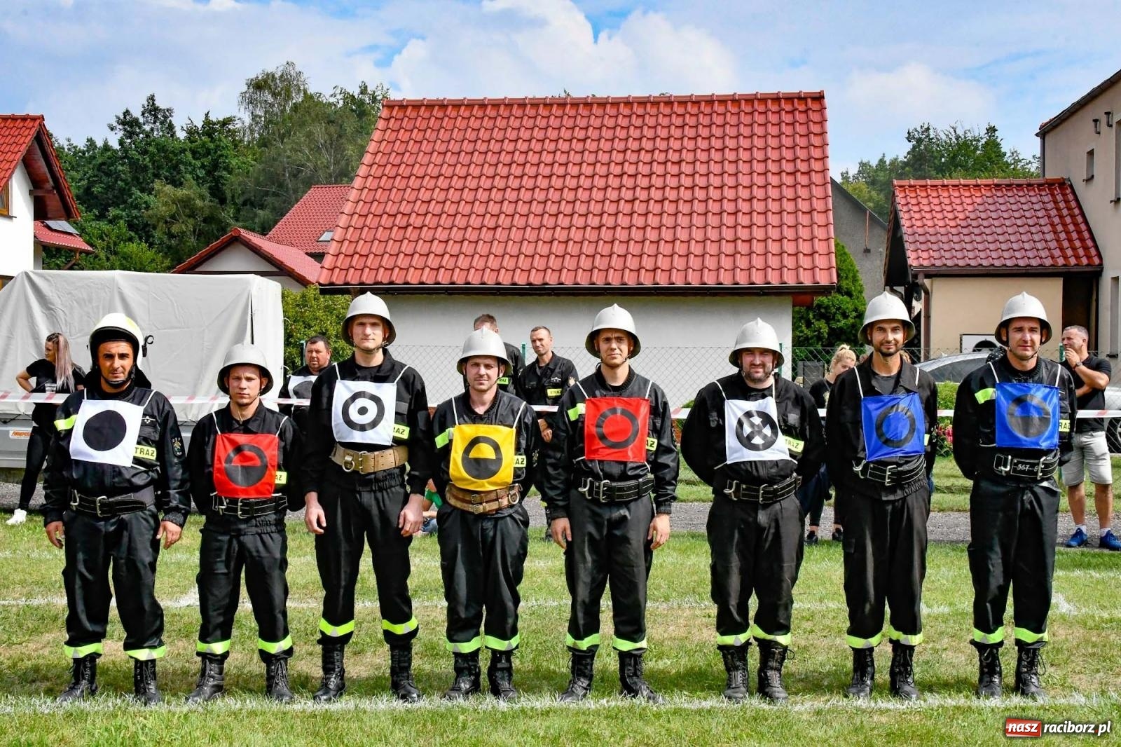 Zdjęcie w galerii na portalu naszraciborz.pl: Strażackie święto w Siedliskach. Kozi na tronie [FOTO i WIDEO] wiadomości z regionu