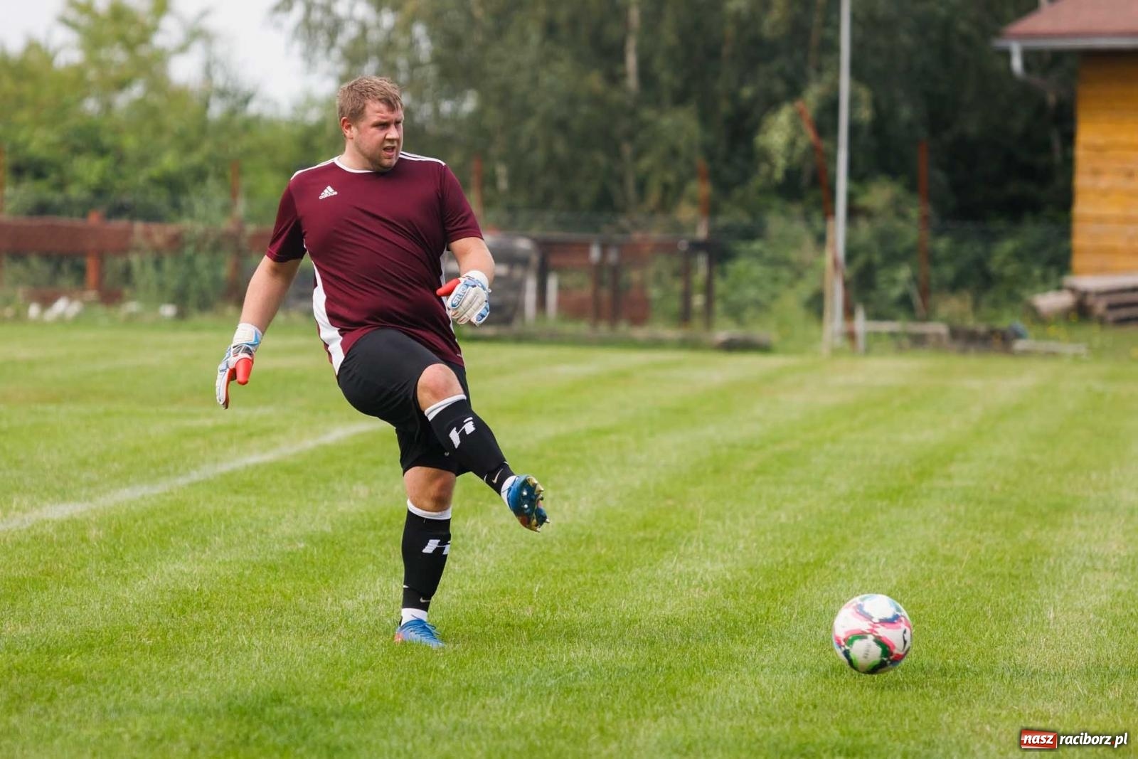 Zdjęcie w galerii na portalu naszraciborz.pl: B klasa. Kobylski Płomień niestraszny Ocicom [FOTO] wiadomości z regionu