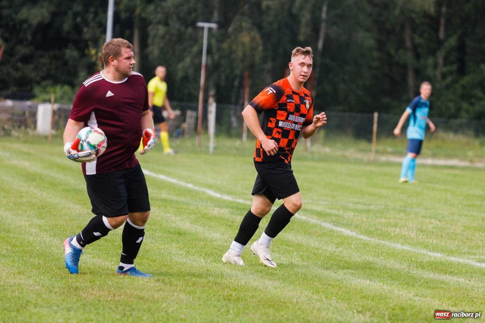 Zdjęcie w galerii na portalu naszraciborz.pl: B klasa. Kobylski Płomień niestraszny Ocicom [FOTO] wiadomości z regionu