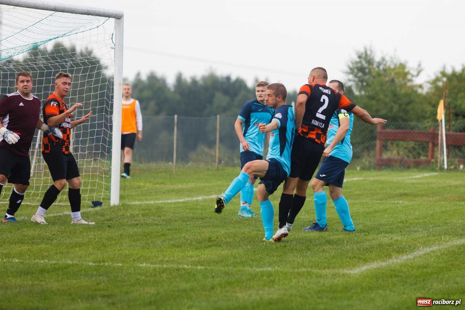 Zdjęcie w galerii na portalu naszraciborz.pl: B klasa. Kobylski Płomień niestraszny Ocicom [FOTO] wiadomości z regionu