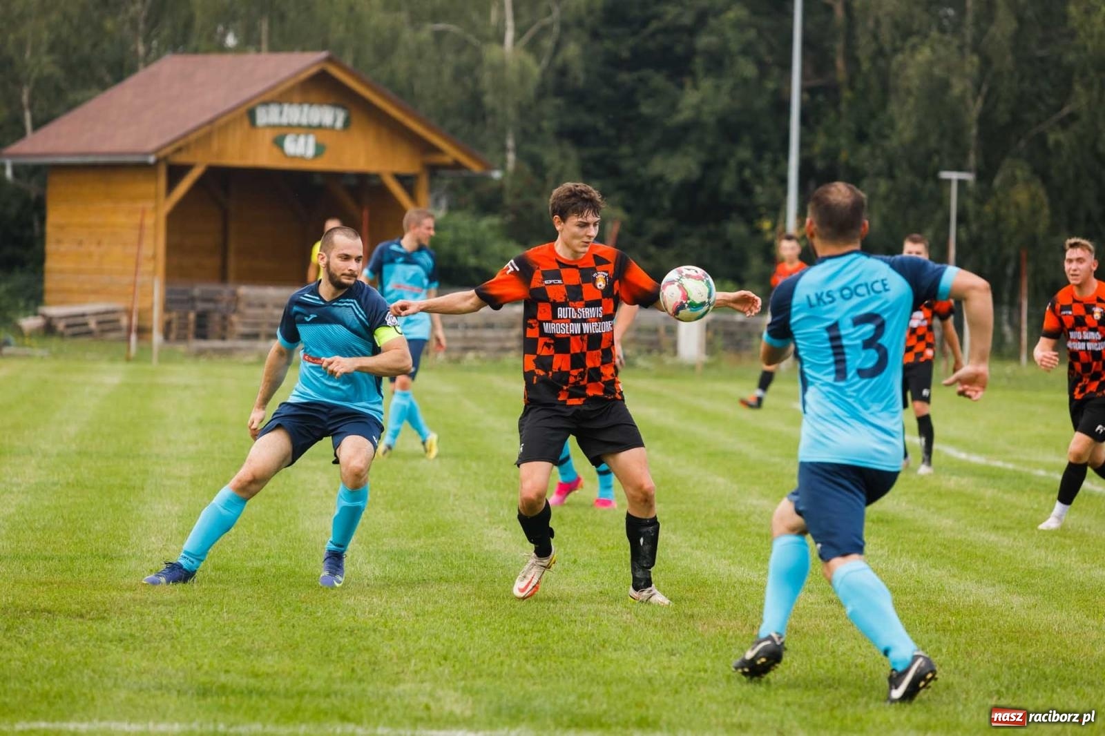 Zdjęcie w galerii na portalu naszraciborz.pl: B klasa. Kobylski Płomień niestraszny Ocicom [FOTO] wiadomości z regionu