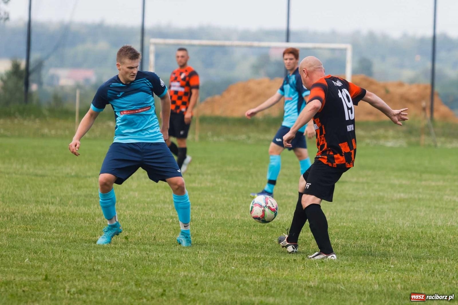 Zdjęcie w galerii na portalu naszraciborz.pl: B klasa. Kobylski Płomień niestraszny Ocicom [FOTO] wiadomości z regionu