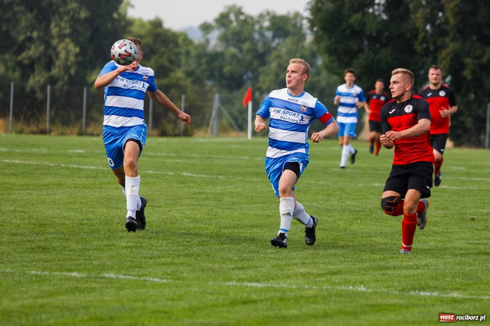 Zdjęcie w galerii na portalu naszraciborz.pl: Pewne zwycięstwo Naprzodu z Borucina [FOTO] wiadomości z regionu