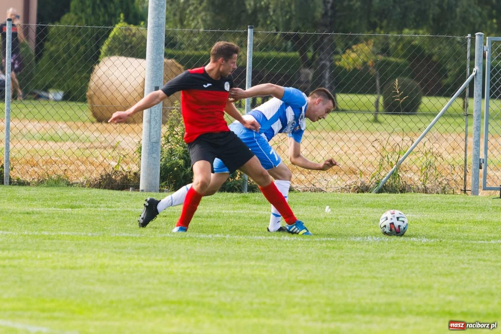 Zdjęcie w galerii na portalu naszraciborz.pl: Pewne zwycięstwo Naprzodu z Borucina [FOTO] wiadomości z regionu
