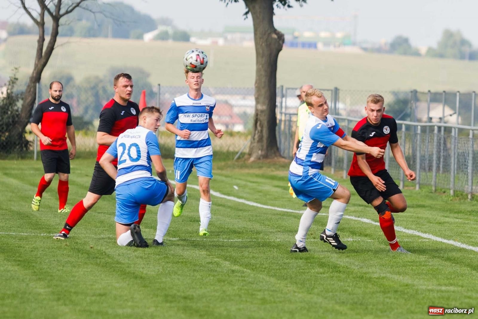 Zdjęcie w galerii na portalu naszraciborz.pl: Pewne zwycięstwo Naprzodu z Borucina [FOTO] wiadomości z regionu