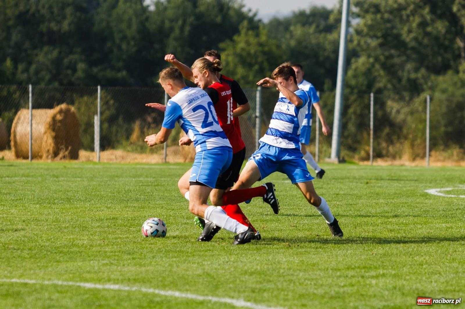 Zdjęcie w galerii na portalu naszraciborz.pl: Pewne zwycięstwo Naprzodu z Borucina [FOTO] wiadomości z regionu