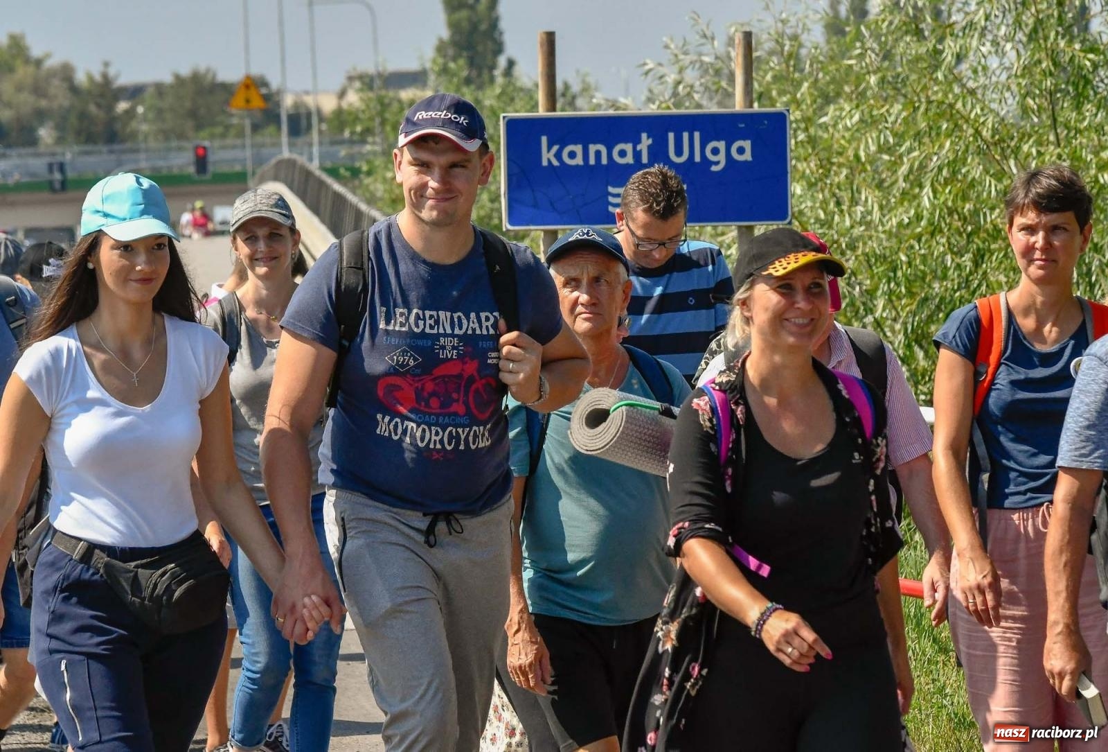 Zdjęcie w galerii na portalu naszraciborz.pl: Pielgrzymi z powiatu raciborskiego wyruszyli na Jasną Górę [FOTO i WIDEO] wiadomości z regionu