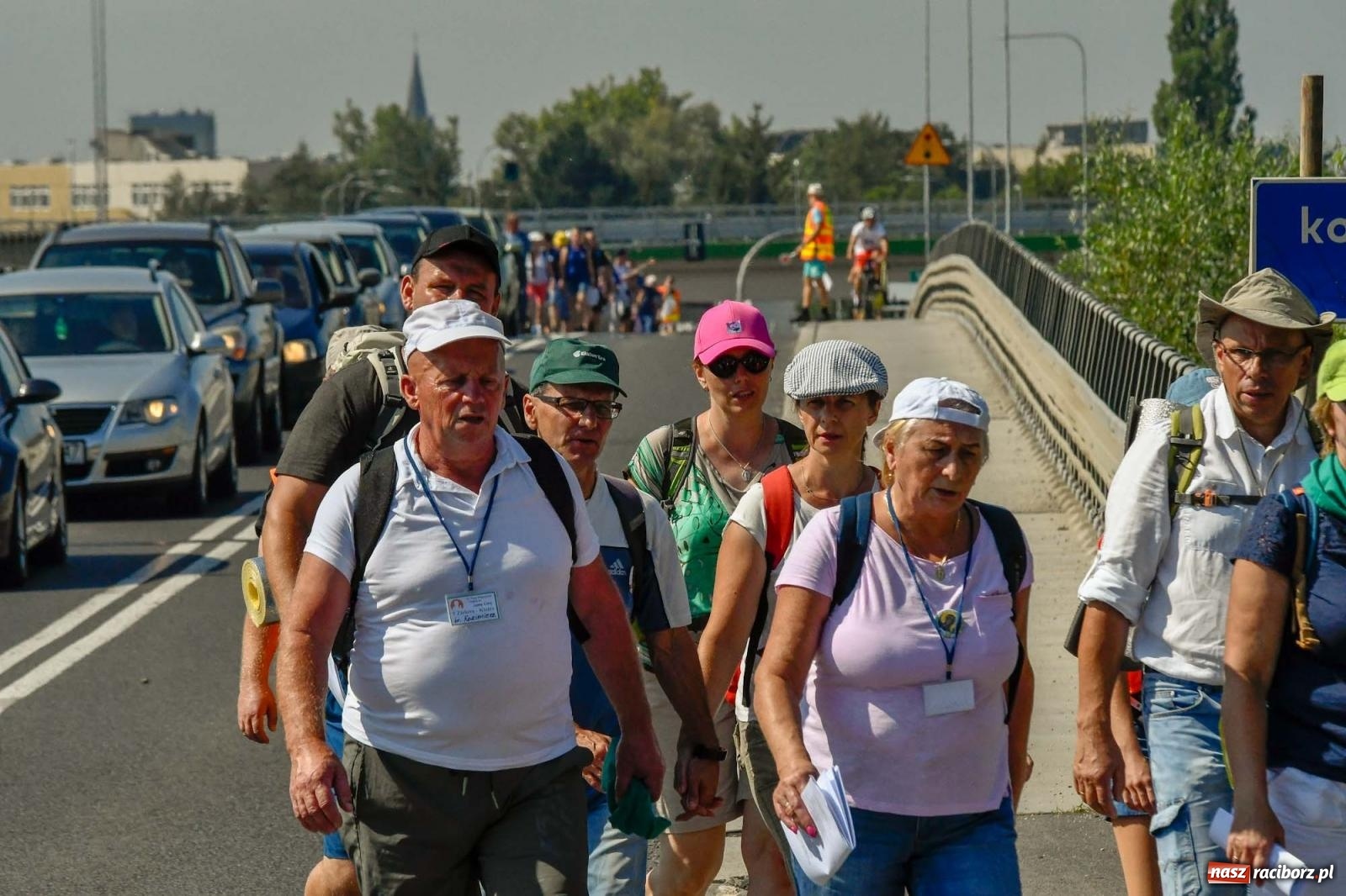 Zdjęcie w galerii na portalu naszraciborz.pl: Pielgrzymi z powiatu raciborskiego wyruszyli na Jasną Górę [FOTO i WIDEO] wiadomości z regionu