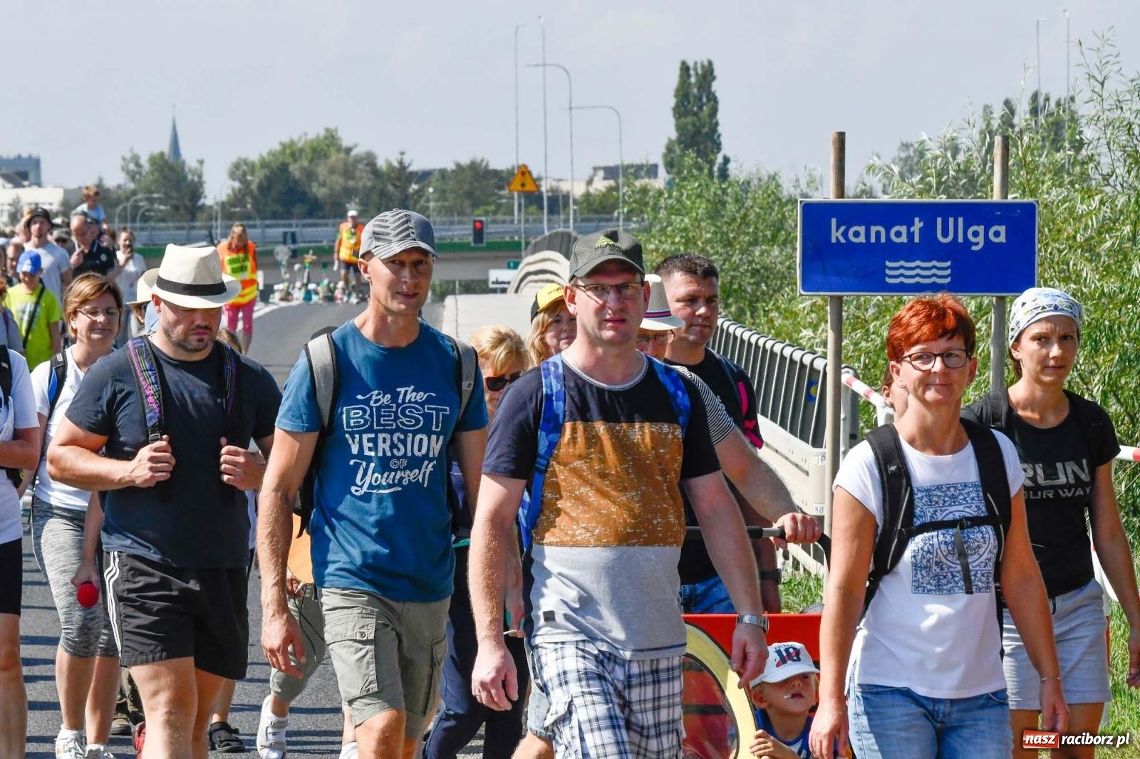Zdjęcie w galerii na portalu naszraciborz.pl: Pielgrzymi z powiatu raciborskiego wyruszyli na Jasną Górę [FOTO i WIDEO] wiadomości z regionu