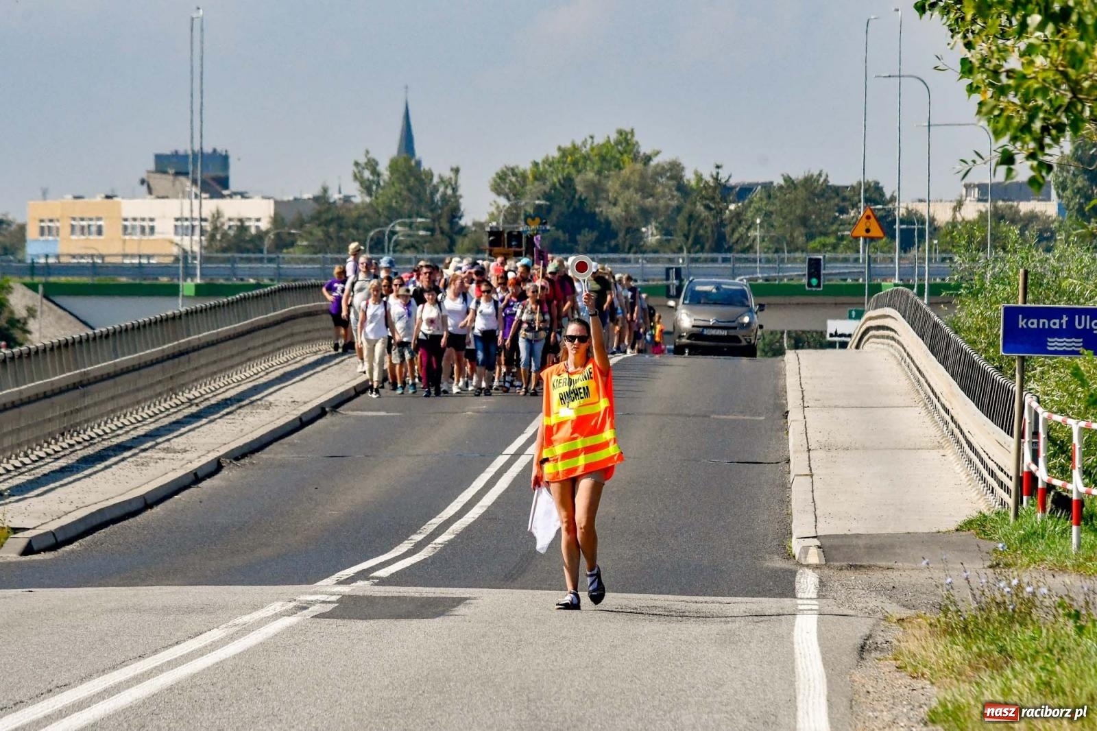 Zdjęcie w galerii na portalu naszraciborz.pl: Pielgrzymi z powiatu raciborskiego wyruszyli na Jasną Górę [FOTO i WIDEO] wiadomości z regionu