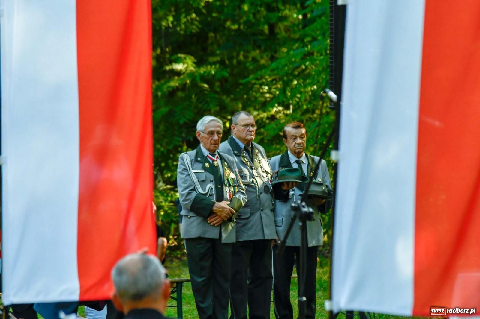 Zdjęcie w galerii na portalu naszraciborz.pl: Msza święta polowa w lesie Obora z anegdotą na finał [FOTO i WIDEO] wiadomości z regionu