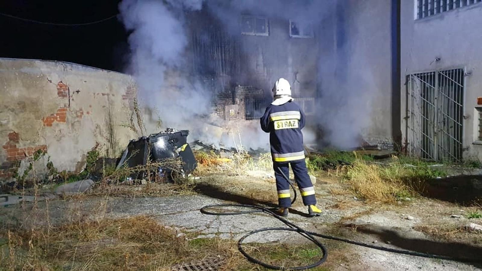 Zdjęcie w galerii na portalu naszraciborz.pl: Raport 998. Nocny pożar w Krzanowicach. Atak owadów w Czerwięcicach i Samborowicach wiadomości z regionu