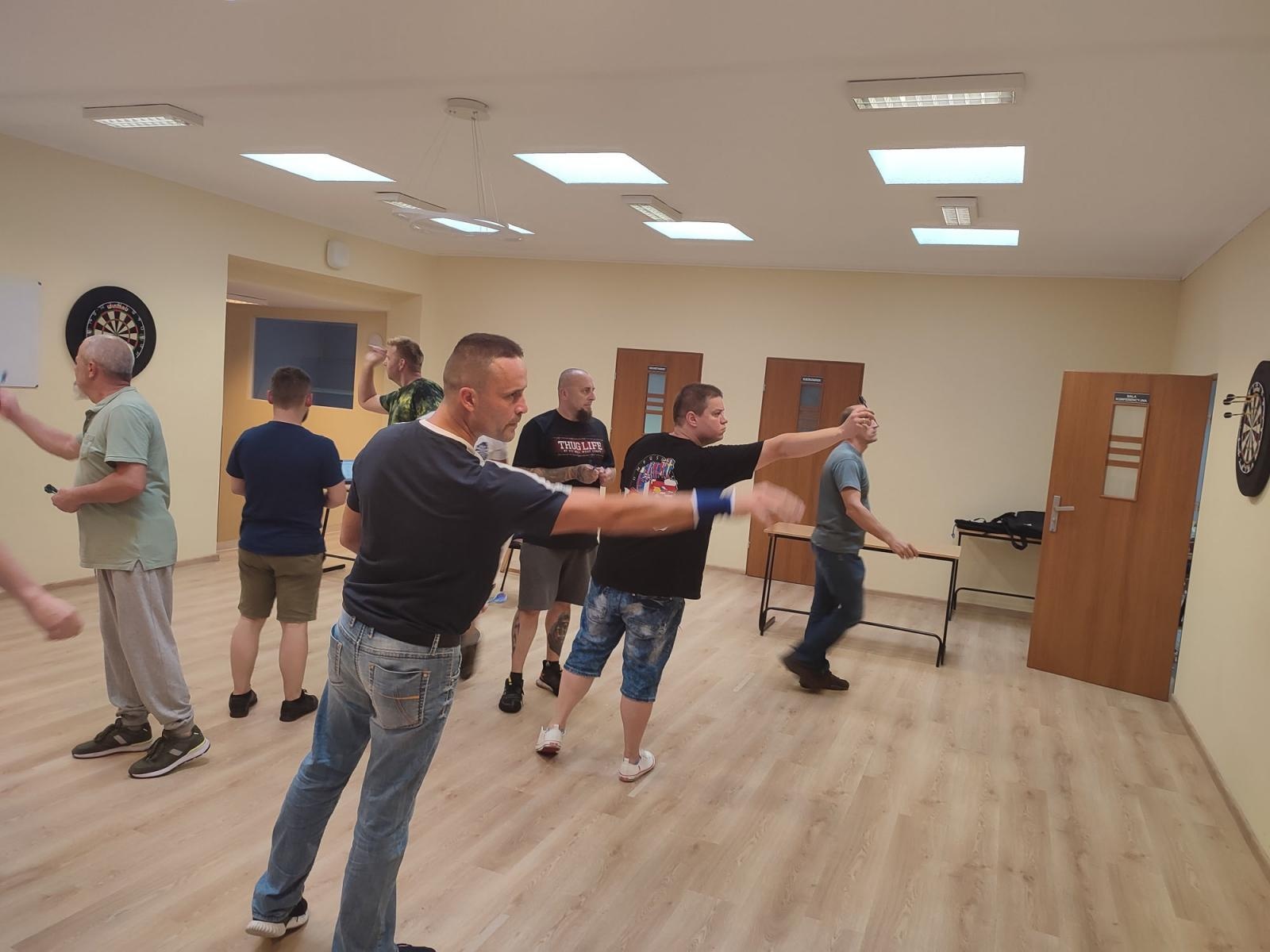 Zdjęcie w galerii na portalu naszraciborz.pl: Skrzymowski i Humeniuk najlepsi w deblowym turnieju darta [FOTO] wiadomości z regionu