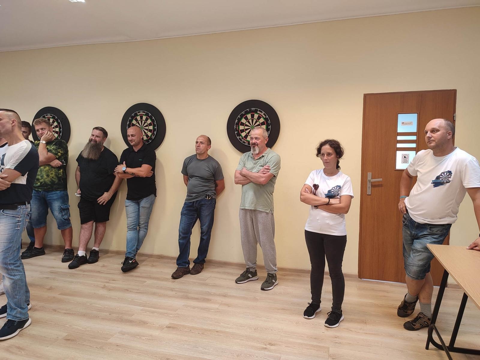Zdjęcie w galerii na portalu naszraciborz.pl: Skrzymowski i Humeniuk najlepsi w deblowym turnieju darta [FOTO] wiadomości z regionu