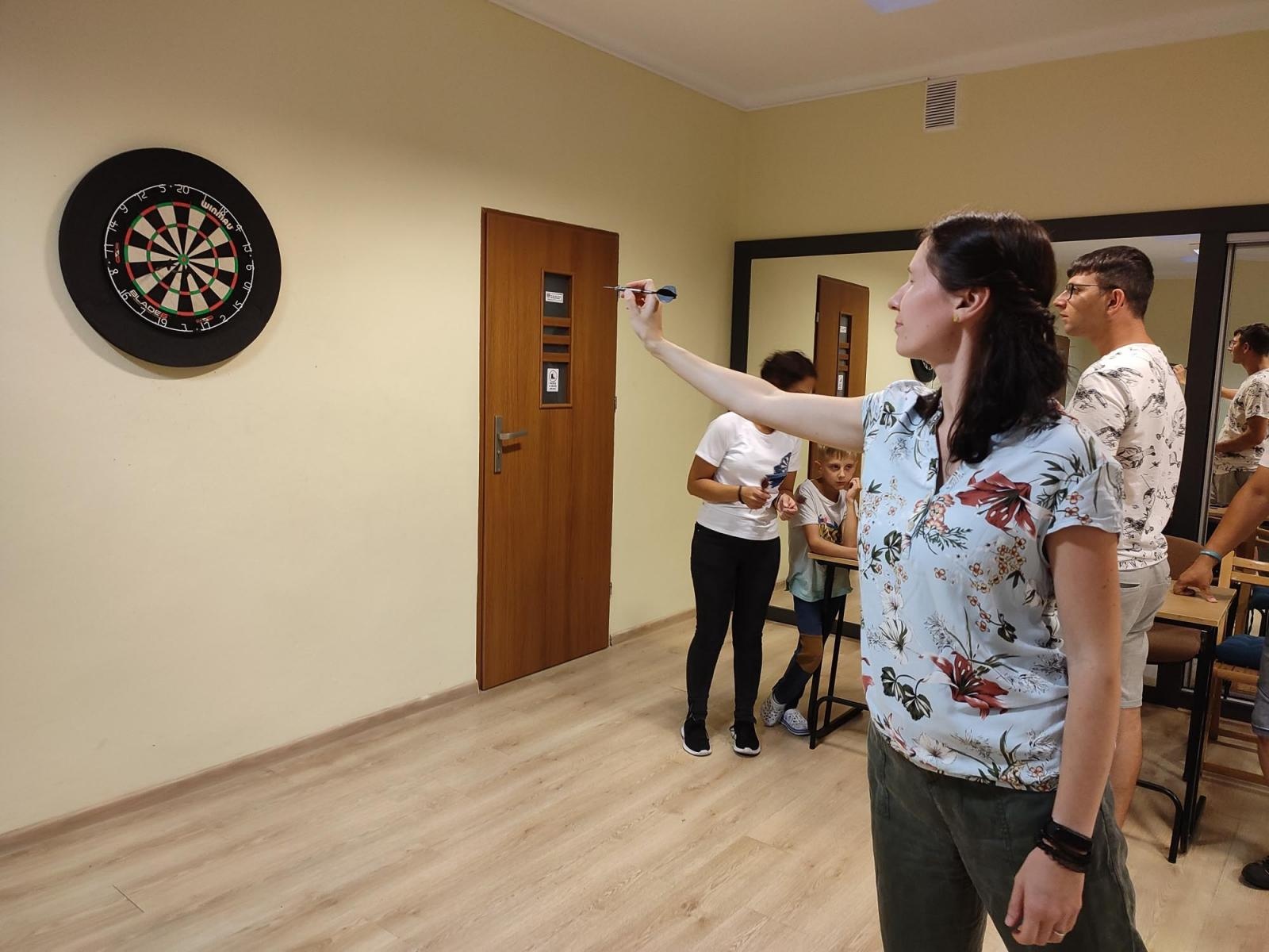 Zdjęcie w galerii na portalu naszraciborz.pl: Skrzymowski i Humeniuk najlepsi w deblowym turnieju darta [FOTO] wiadomości z regionu