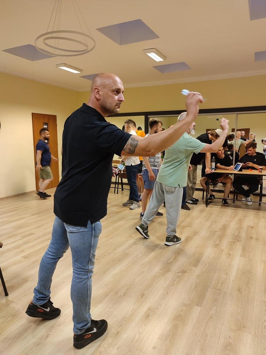 Zdjęcie w galerii na portalu naszraciborz.pl: Skrzymowski i Humeniuk najlepsi w deblowym turnieju darta [FOTO] wiadomości z regionu