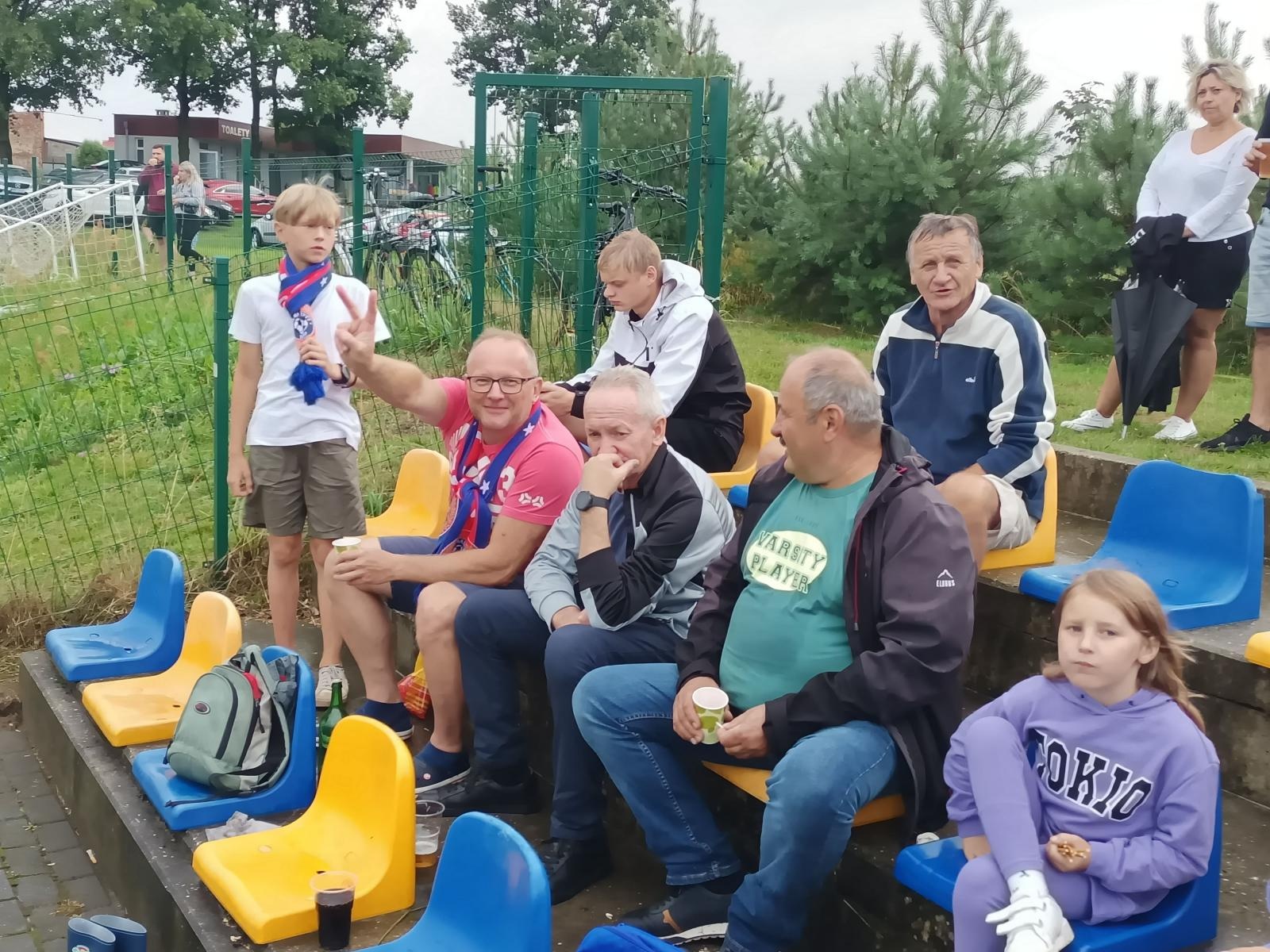 Zdjęcie w galerii na portalu naszraciborz.pl: Udana inauguracja w Raszczycach. Chwałowice pokonane wiadomości z regionu