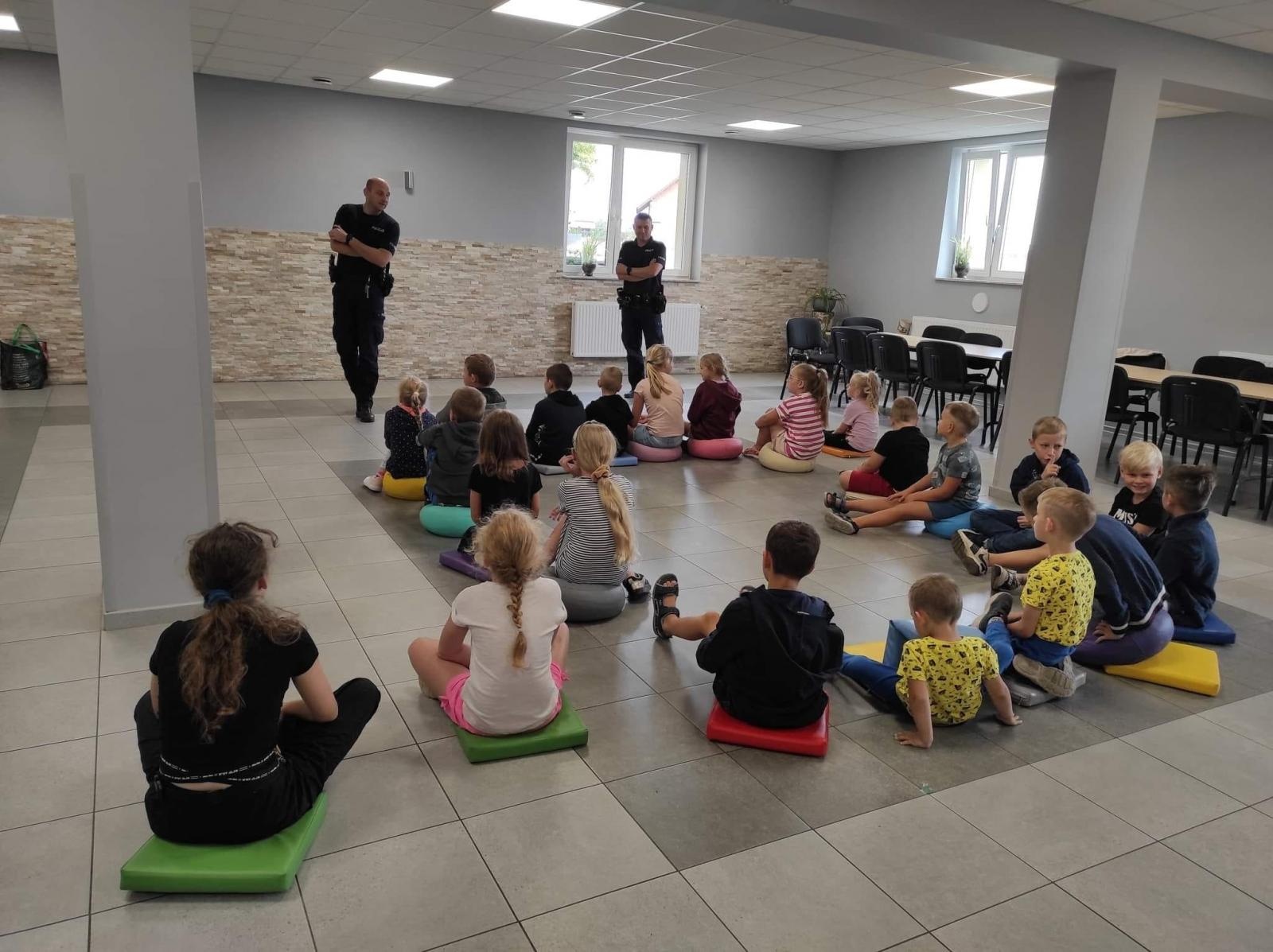 Zdjęcie w galerii na portalu naszraciborz.pl: Wakacyjna podróż po świecie bajkowych postaci wiadomości z regionu