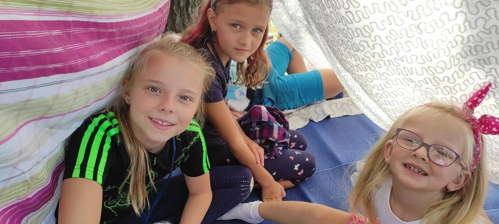 Zdjęcie w galerii na portalu naszraciborz.pl: Wakacyjna podróż po świecie bajkowych postaci wiadomości z regionu