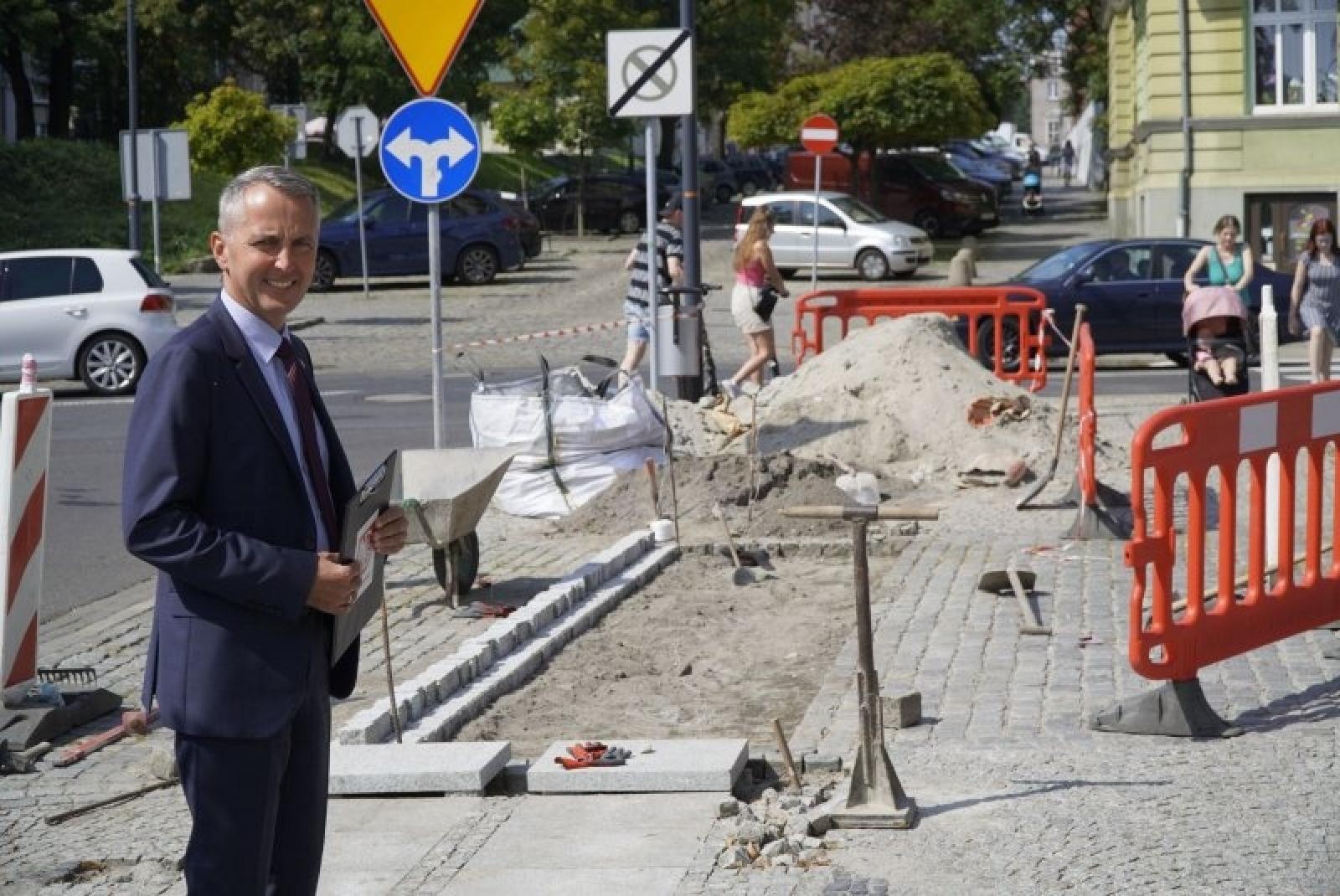 Zdjęcie w galerii na portalu naszraciborz.pl: Zwiększa się poziom dostępności raciborskiego Urzędu Miasta wiadomości z regionu