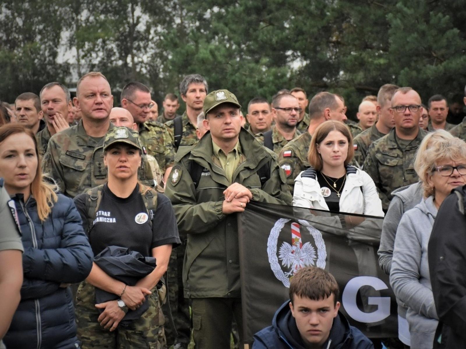 Zdjęcie w galerii na portalu naszraciborz.pl: Śląscy pogranicznicy pielgrzymowali na Jasną Górę wiadomości z regionu