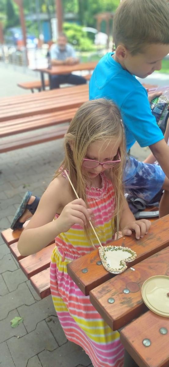 Zdjęcie w galerii na portalu naszraciborz.pl: Na dworze w Oborze. RCK podsumowało wakacyjne zajęcia wiadomości z regionu