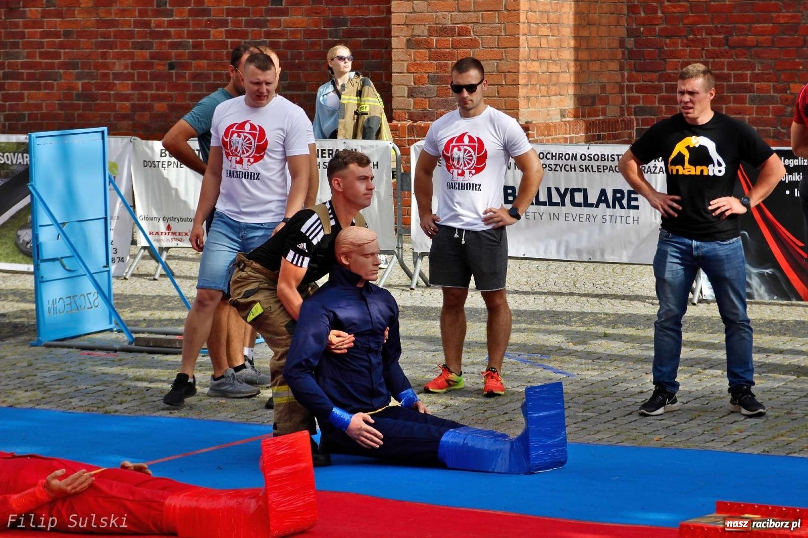 Zdjęcie w galerii na portalu naszraciborz.pl: Toughest Firefighter Racibórz 2023 - strażackie emocje w Raciborzu wiadomości z regionu