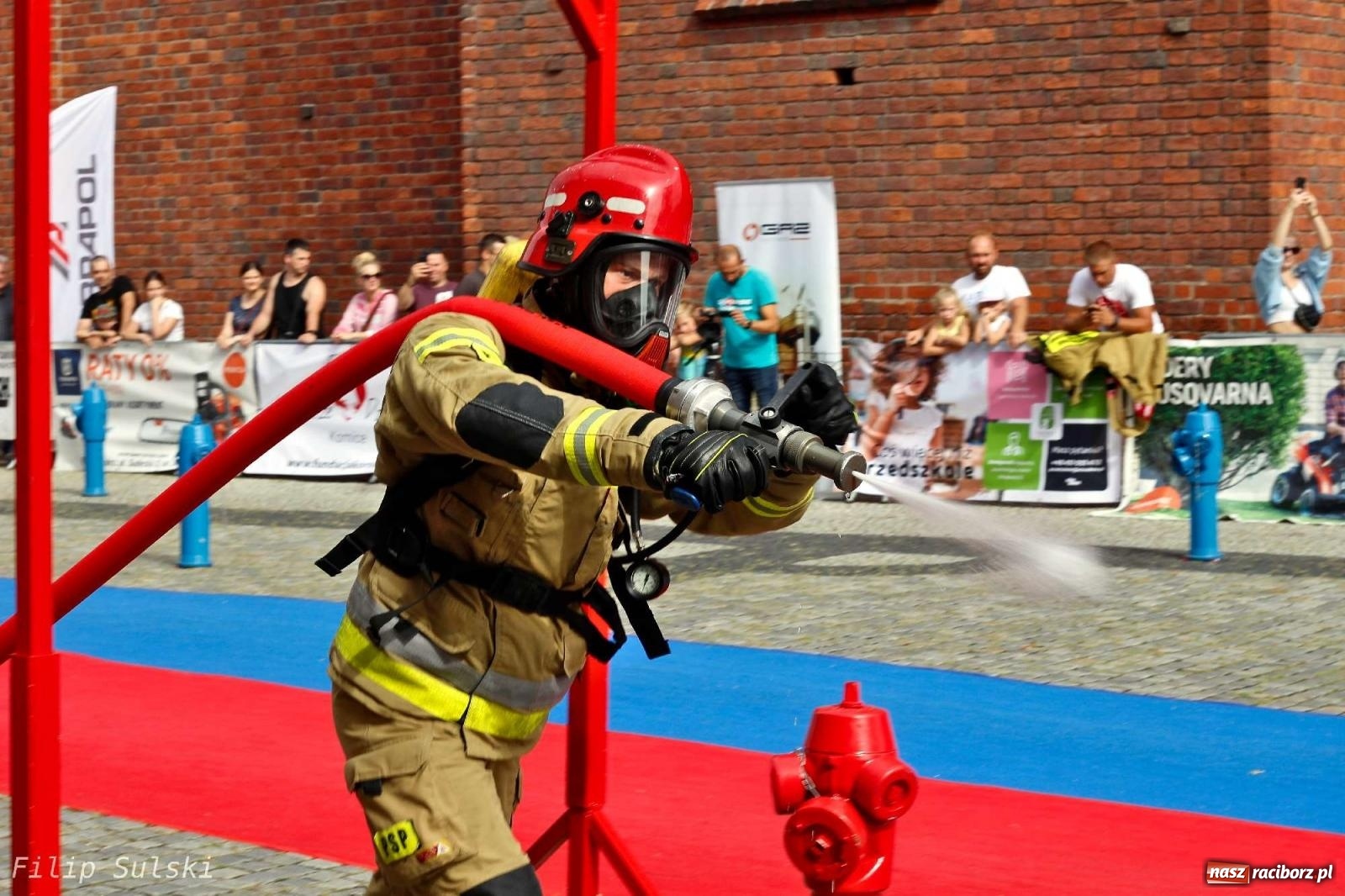 Zdjęcie w galerii na portalu naszraciborz.pl: Toughest Firefighter Racibórz 2023 - strażackie emocje w Raciborzu wiadomości z regionu
