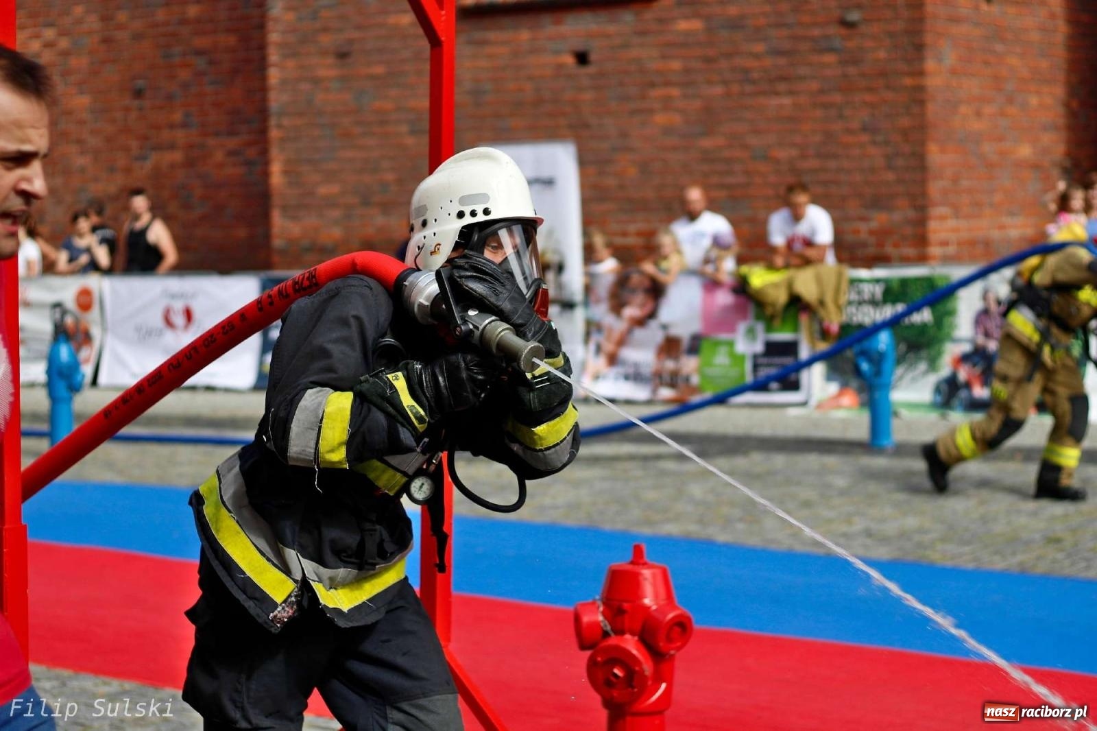 Zdjęcie w galerii na portalu naszraciborz.pl: Toughest Firefighter Racibórz 2023 - strażackie emocje w Raciborzu wiadomości z regionu
