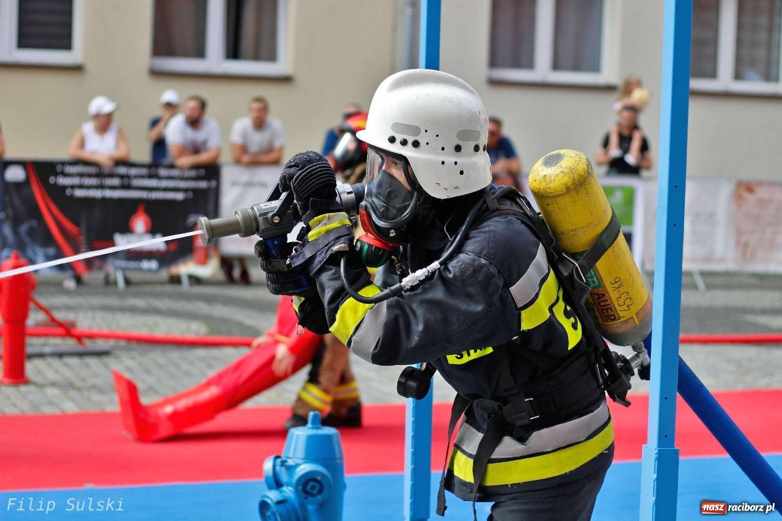 Zdjęcie w galerii na portalu naszraciborz.pl: Toughest Firefighter Racibórz 2023 - strażackie emocje w Raciborzu wiadomości z regionu