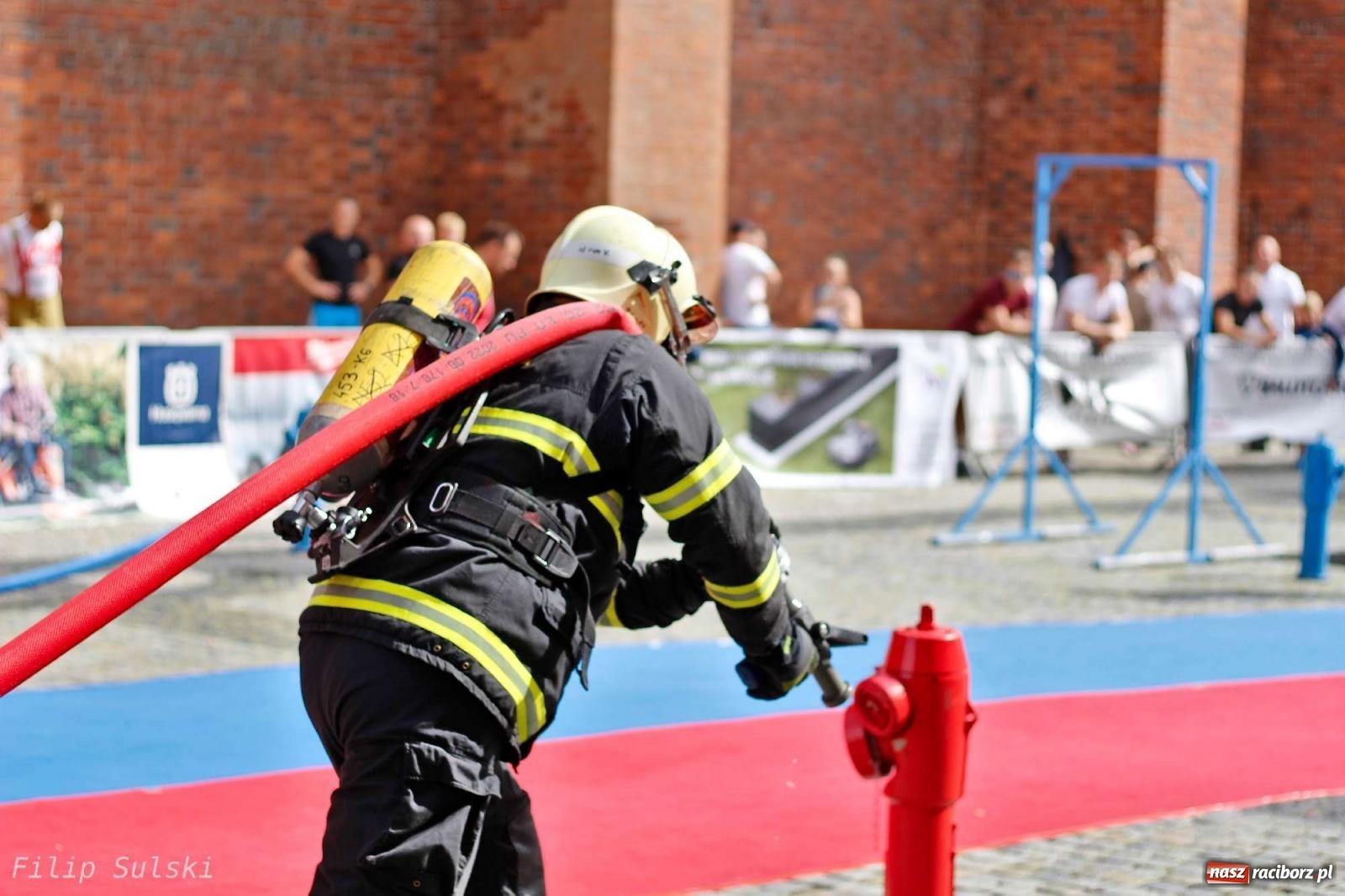 Zdjęcie w galerii na portalu naszraciborz.pl: Toughest Firefighter Racibórz 2023 - strażackie emocje w Raciborzu wiadomości z regionu