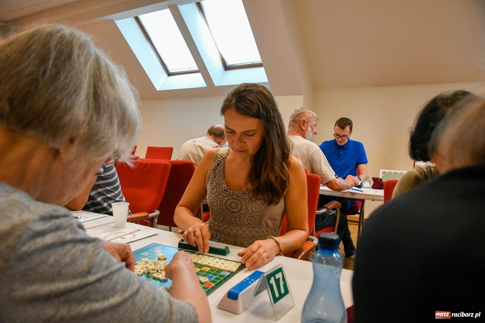 Zdjęcie w galerii na portalu naszraciborz.pl: Zamkowe zmagania scrabblistów [FOTO i WIDEO] wiadomości z regionu