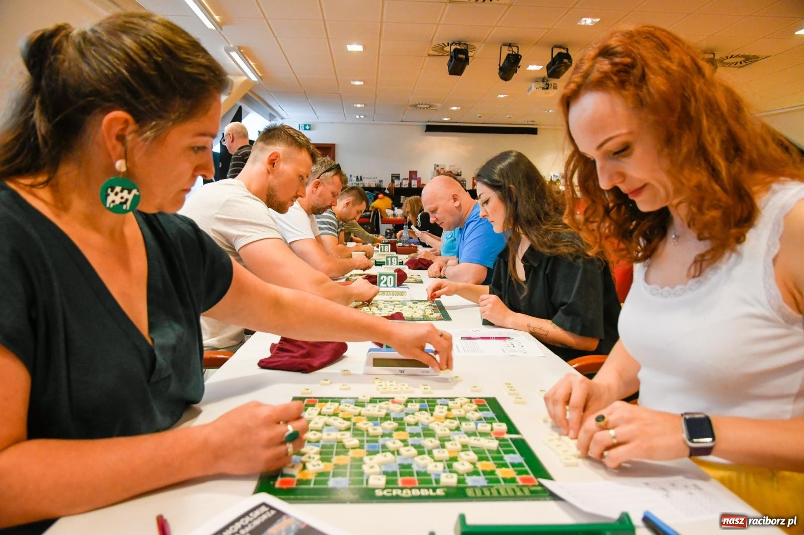 Zdjęcie w galerii na portalu naszraciborz.pl: Zamkowe zmagania scrabblistów [FOTO i WIDEO] wiadomości z regionu