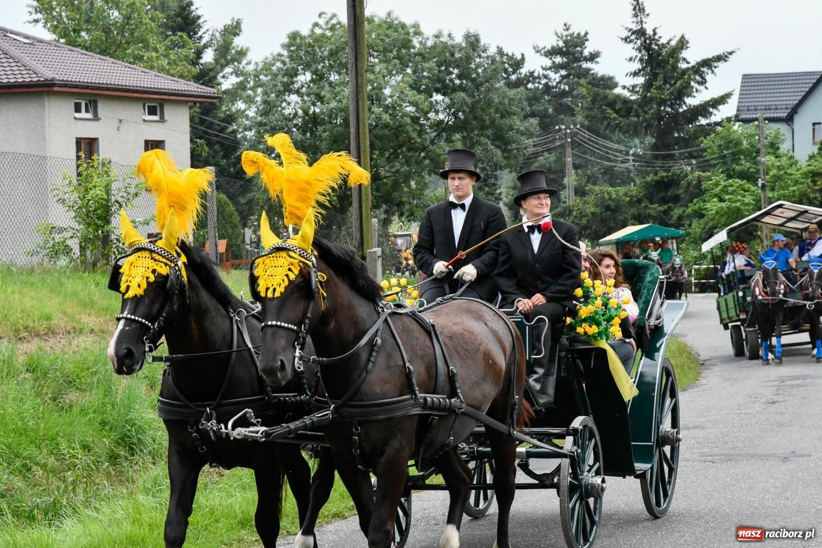 Zdjęcie w galerii na portalu naszraciborz.pl: Barwny korowód dożynkowy w Łańcach [FOTO i WIDEO] wiadomości z regionu