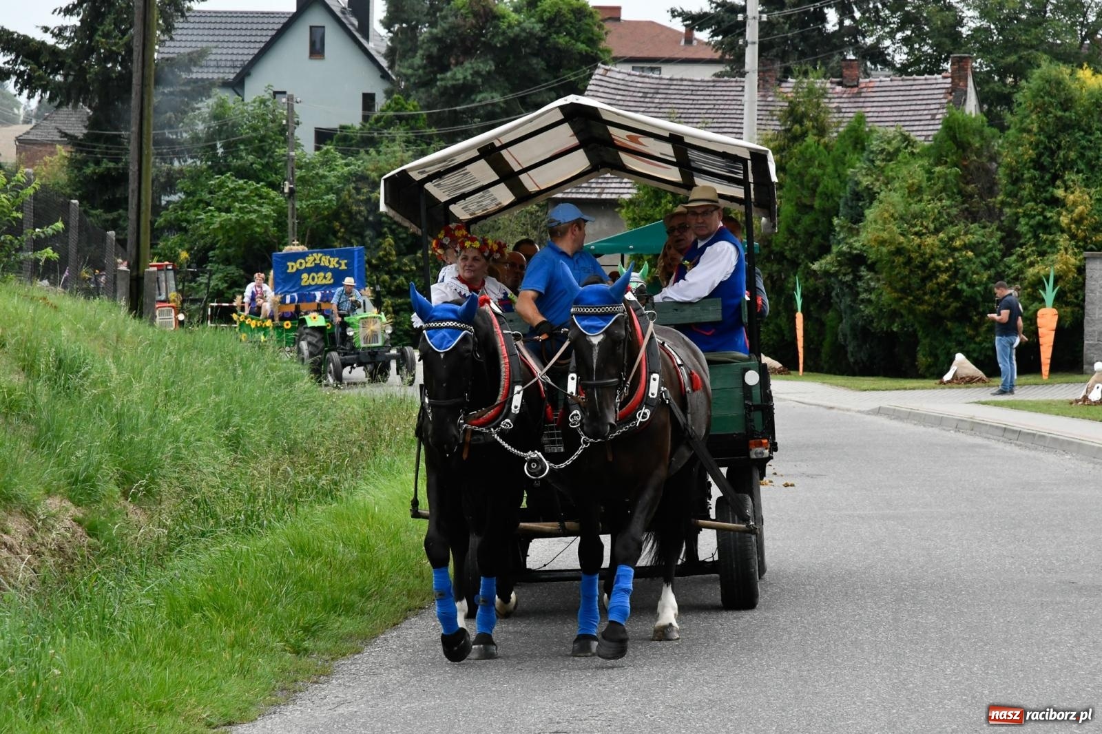 Zdjęcie w galerii na portalu naszraciborz.pl: Barwny korowód dożynkowy w Łańcach [FOTO i WIDEO] wiadomości z regionu