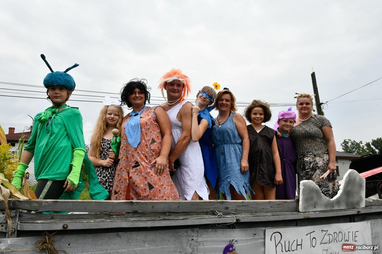 Zdjęcie w galerii na portalu naszraciborz.pl: Barwny korowód dożynkowy w Łańcach [FOTO i WIDEO] wiadomości z regionu