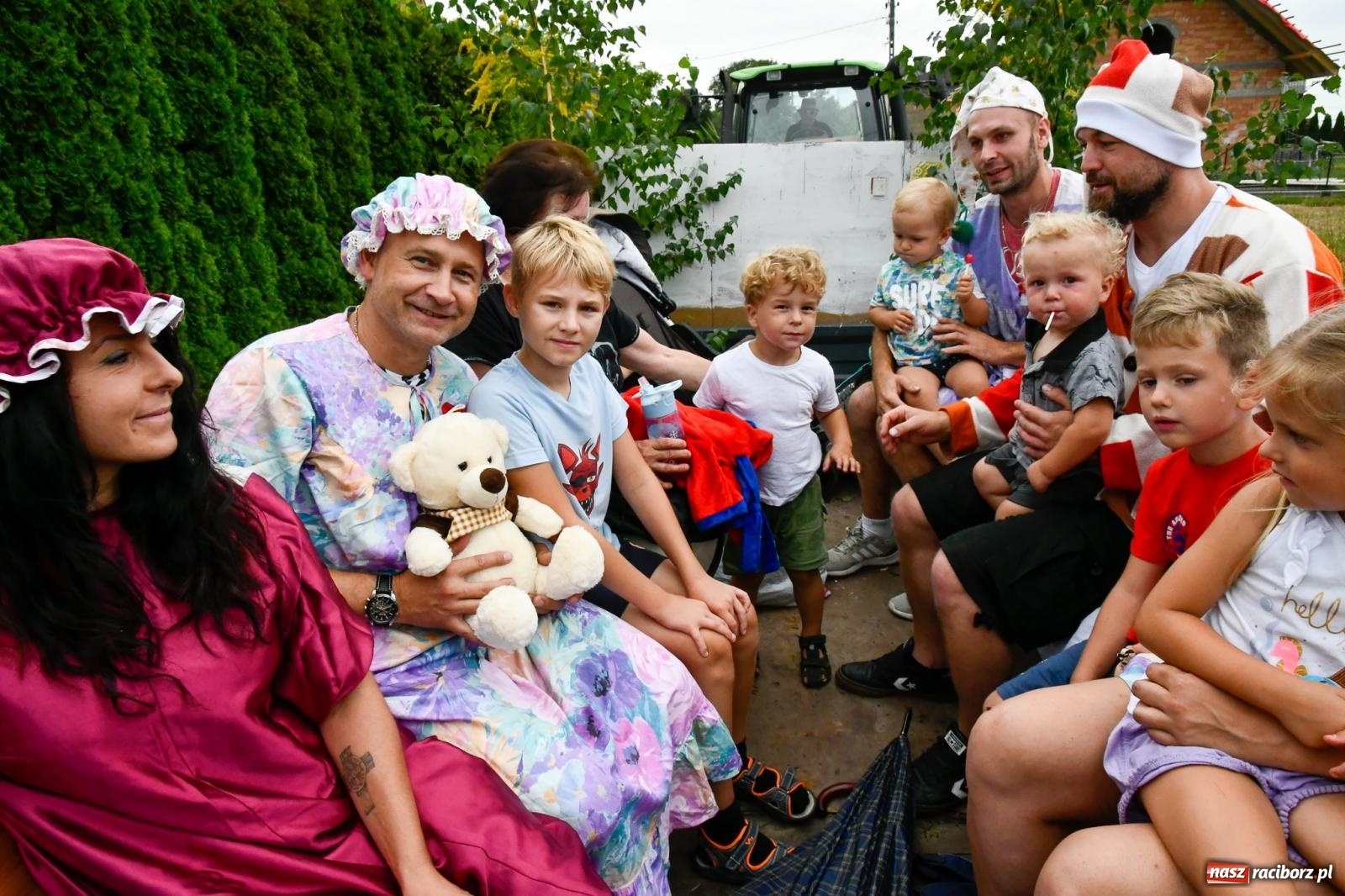 Zdjęcie w galerii na portalu naszraciborz.pl: Barwny korowód dożynkowy w Łańcach [FOTO i WIDEO] wiadomości z regionu