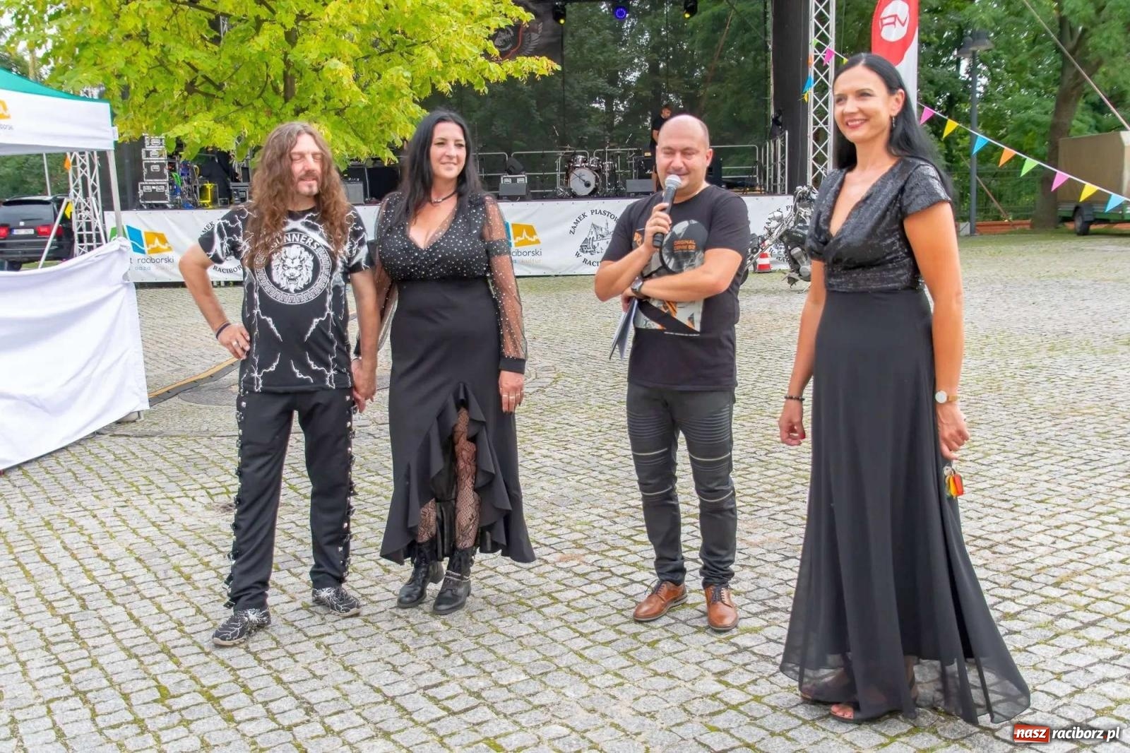 Zdjęcie w galerii na portalu naszraciborz.pl: Zamek Rock Party - ich wielkie polsko-czeskie wesele [FOTO i WIDEO] wiadomości z regionu