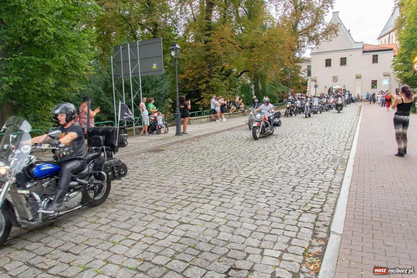 Zdjęcie w galerii na portalu naszraciborz.pl: Zamek Rock Party - ich wielkie polsko-czeskie wesele [FOTO i WIDEO] wiadomości z regionu
