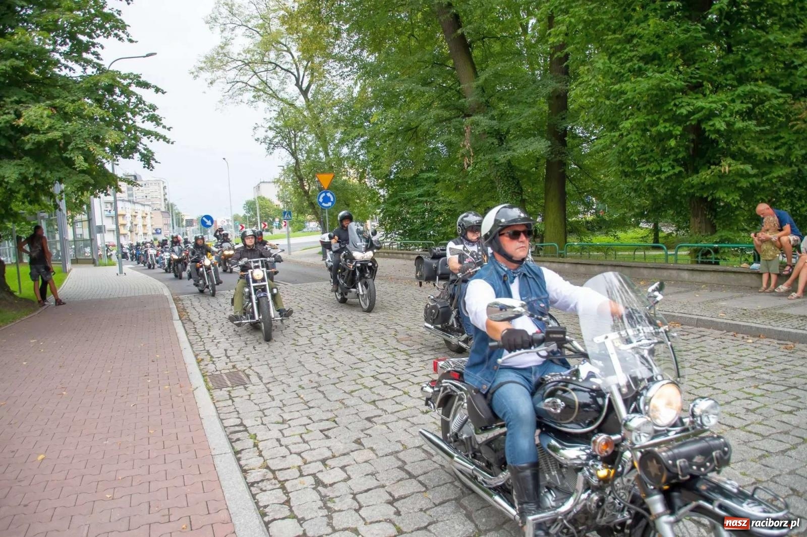 Zdjęcie w galerii na portalu naszraciborz.pl: Zamek Rock Party - ich wielkie polsko-czeskie wesele [FOTO i WIDEO] wiadomości z regionu