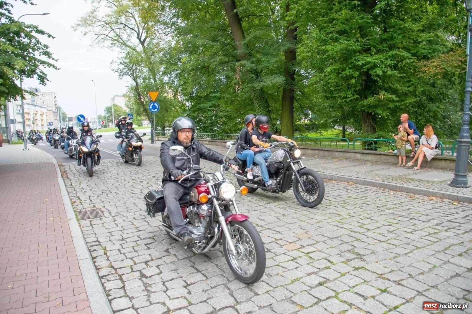 Zdjęcie w galerii na portalu naszraciborz.pl: Zamek Rock Party - ich wielkie polsko-czeskie wesele [FOTO i WIDEO] wiadomości z regionu
