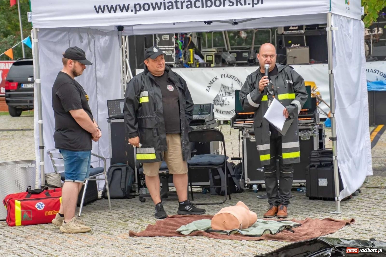 Zdjęcie w galerii na portalu naszraciborz.pl: Zamek Rock Party - ich wielkie polsko-czeskie wesele [FOTO i WIDEO] wiadomości z regionu