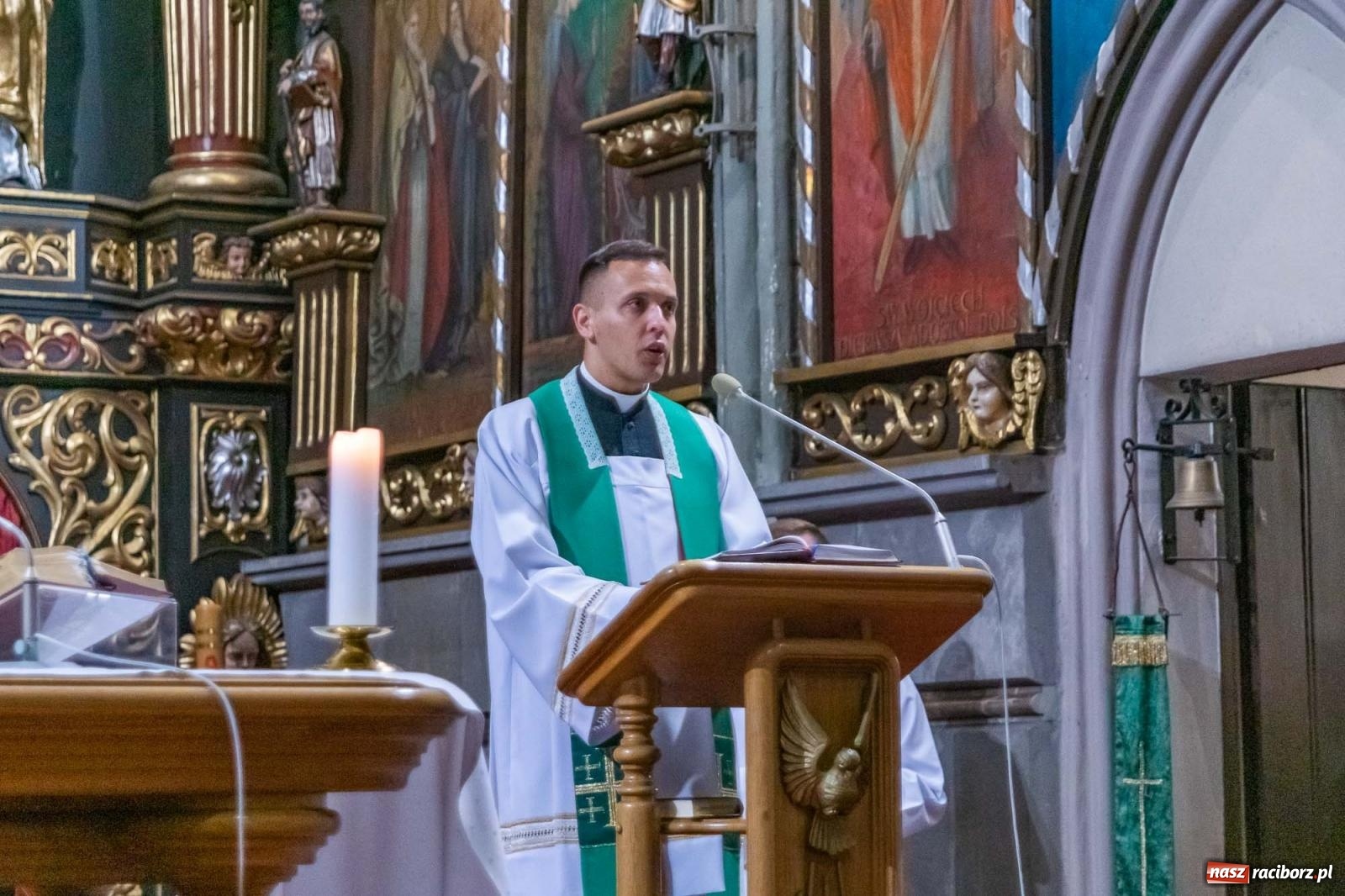 Zdjęcie w galerii na portalu naszraciborz.pl: Memoriałowa Msza w intencji poległych strażaków wiadomości z regionu