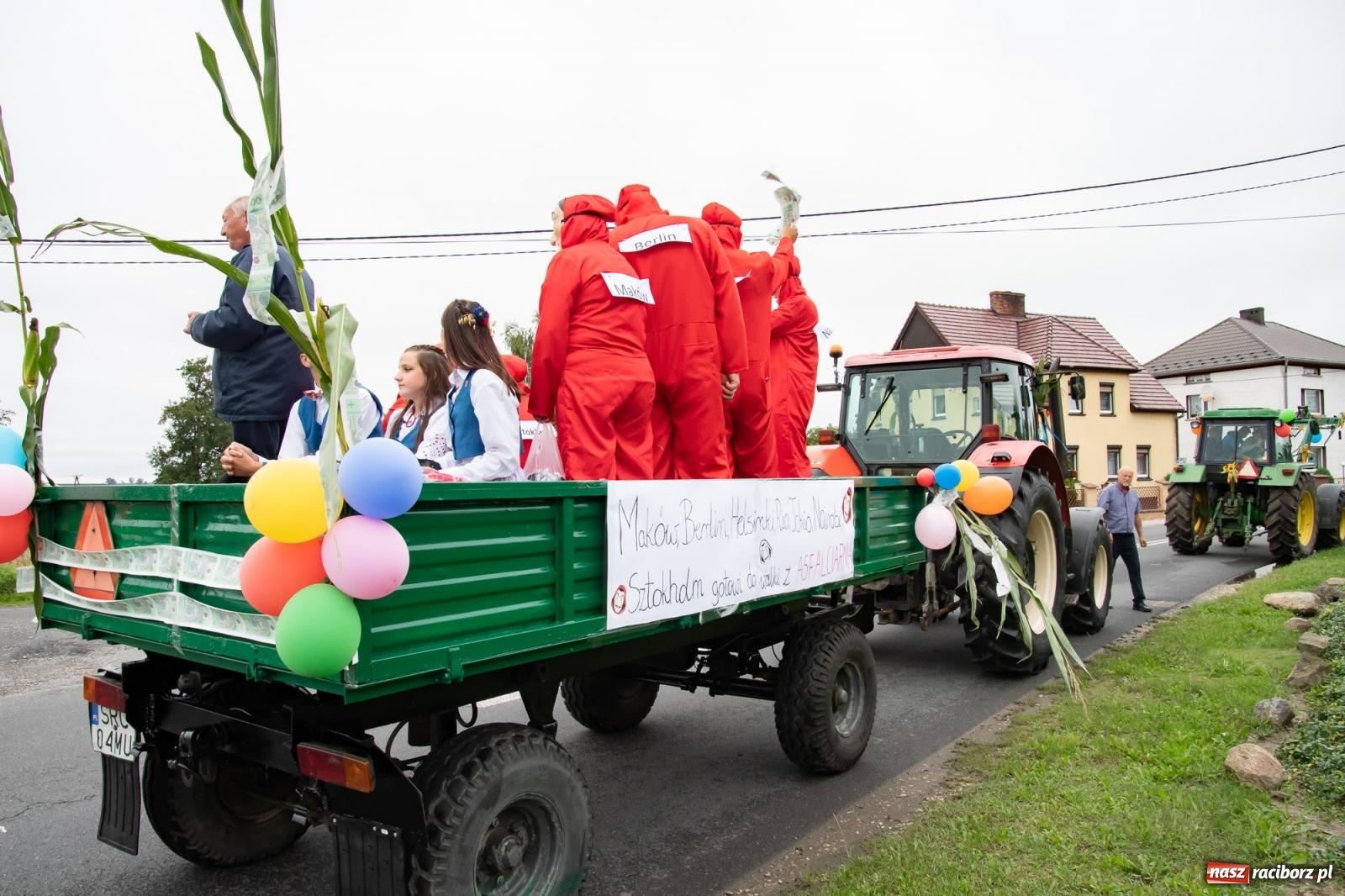 Zdjęcie w galerii na portalu naszraciborz.pl: Dożynki 2022 w Makowie. Radość i protest! [FOTO i WIDEO] wiadomości z regionu